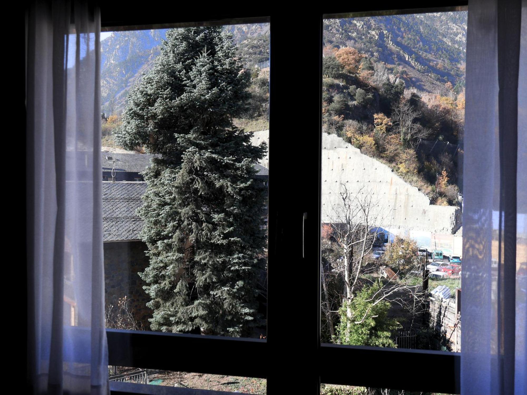 Aparthotel El Serch Andorra la Vieja Exterior foto